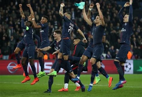 Champions League results: Di Maria stars as PSG thump Barcelona ...