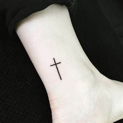 Best Cross Tattoos Design Ideas (with Meanings) | Tattoos Spot