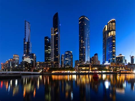 Download wallpaper 800x600 skyscrapers, architecture, reflection ...