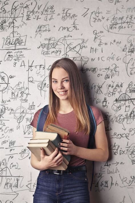 Physics Quiz Questions 的图像结果