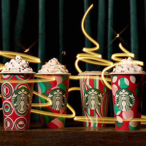 Starbucks app isn’t working as store begins offering holiday menu ...
