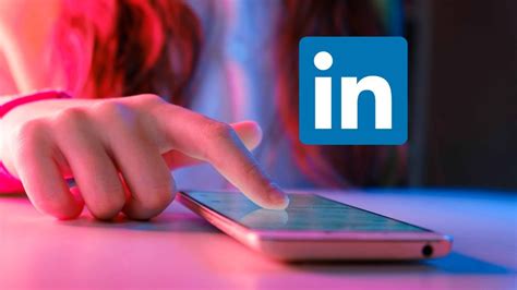 Bengaluru woman claims LinkedIn account rent offer - Bengaluru woman ...
