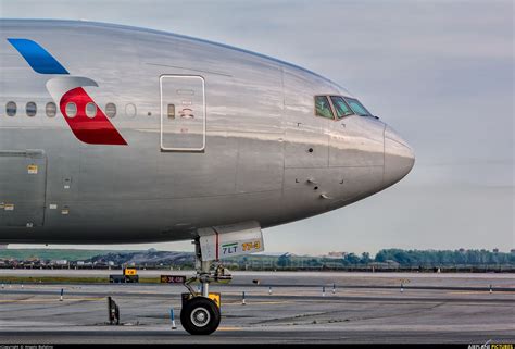 American Airlines Boeing 777-300ER photo by Angelo Bufalino in 2025 ...