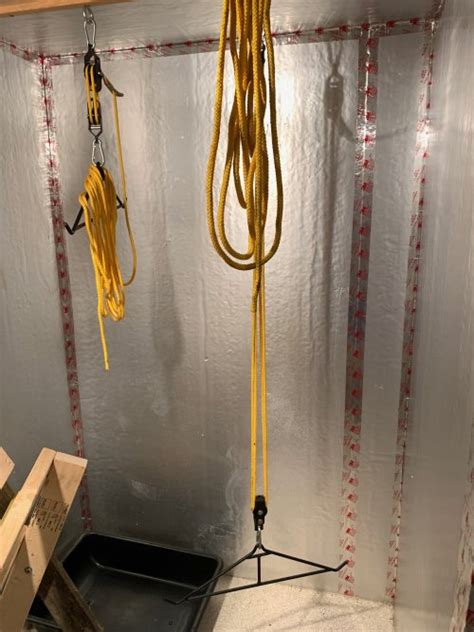 Homemade Walk-In Cooler Design 的图像结果