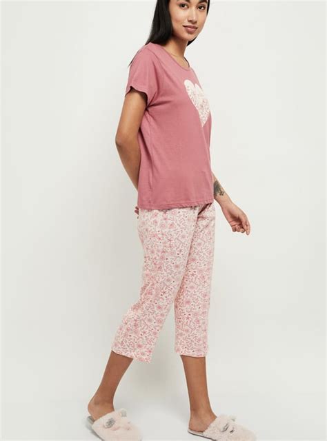 Buy Women Cotton Printed Lounge T-shirt with Capris Online at just Rs ...