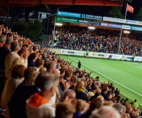 VriendenLoterij Eredivisie | Oskar Sivertsen