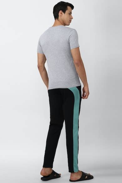 Buy Men Grey Graphic Print Casual T-shirt and Joggers Online - 791493 ...