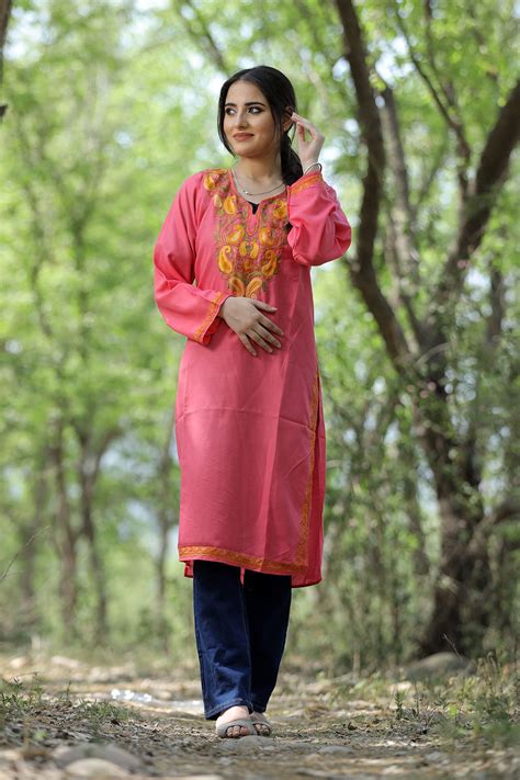 Pink colour cotton kurti with beautiful aari embroidery gives