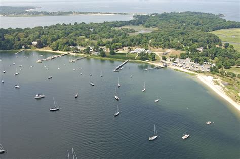 Seawanhaka Corinthian Yacht Club in Oyster Bay, NY, United States ...
