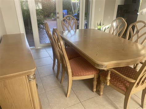 Used Dining Room Set