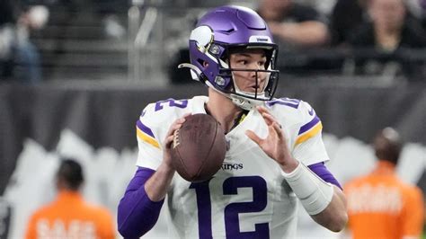 Vikings to start Nick Mullens at QB against Bengals - ESPN