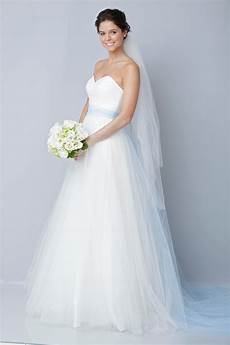 White Wedding Dress For by White Wedding Dress Types Of Necklines Careyfashion White Wedding Dress For