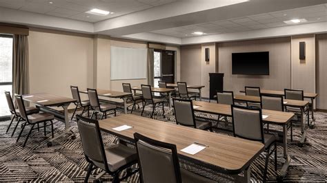 Hotel Lodging Near Utica, MI | Hyatt Place Detroit/Utica