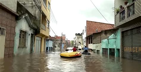 ﻿巴西豪雨引洪災 十八人罹難