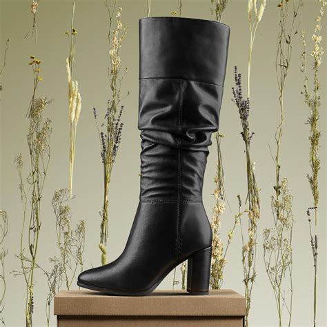 Womens Freva 85 Slouch Black Leather Knee High Boots Boots | Clarks UK