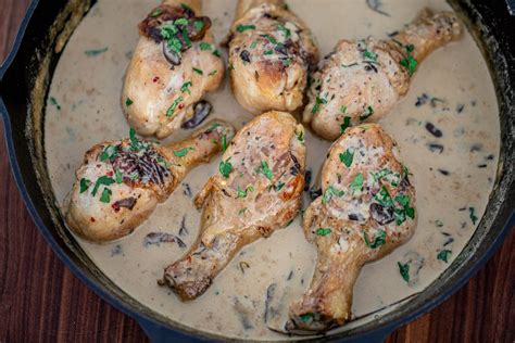 Chicken Drumsticks In Creamy Sauce | Easy Dinner | Precious Core