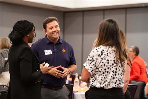 Faculty and staff meal plan offers any meal for just $5.90 | Clemson News