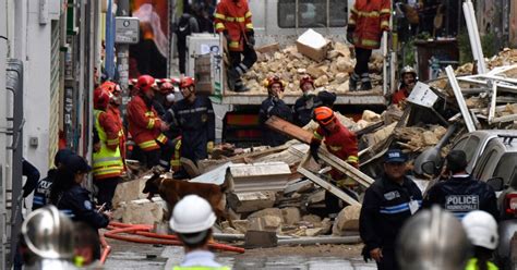Sebuah Bangunan Runtuh di Marseille Prancis