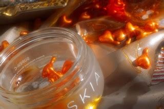 Ranking 2023’s food-inspired beauty trends by how tasty they are | Dazed