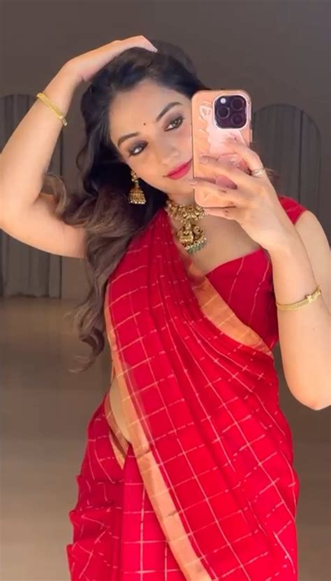 Red maheshwari saree with zari checks all over – Roots Handloom