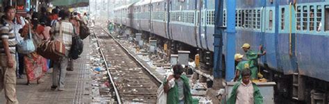 India's railway lines show the dirty picture of Swachh Bharat