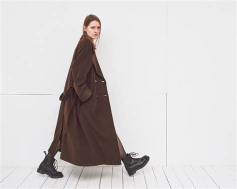 Short Chocolate Coat at Clifford Zak blog