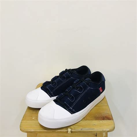 10 Brand Lokal Sepatu yang Paling Terkenal di Indonesia - Madingmu