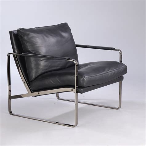 Preben Fabricius. Lænestol, model 710, Conversation Chair i sort læder ...