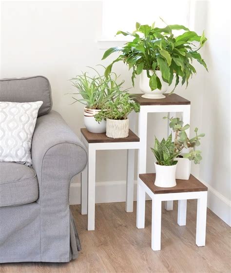 12 Elegant DIY Plant Stand Ideas and Inspirations - EnthusiastHome ...