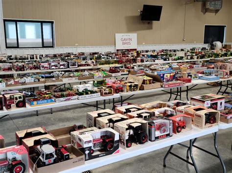 Schneider Estate - Online Only Collector Farm Toys Auction - Pre-View ...