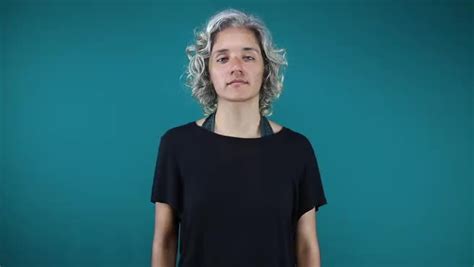 ASL Sign for Assignment 的图像结果