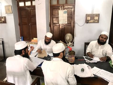 क्या है खुला, मुस्लिम औरतों की कैसे मदद कर रही है इमारत ए शरिया ? जानिए ...