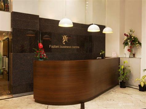 Coworking space for rent in Mumbai Central Ismail Building • MatchOffice