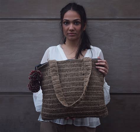 Quad- Spirit Crochet Shoulder Bag – Itihasikala