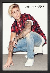Justin Bieber Crouch Framed Maxi Poster Paper Print - Music posters in ...