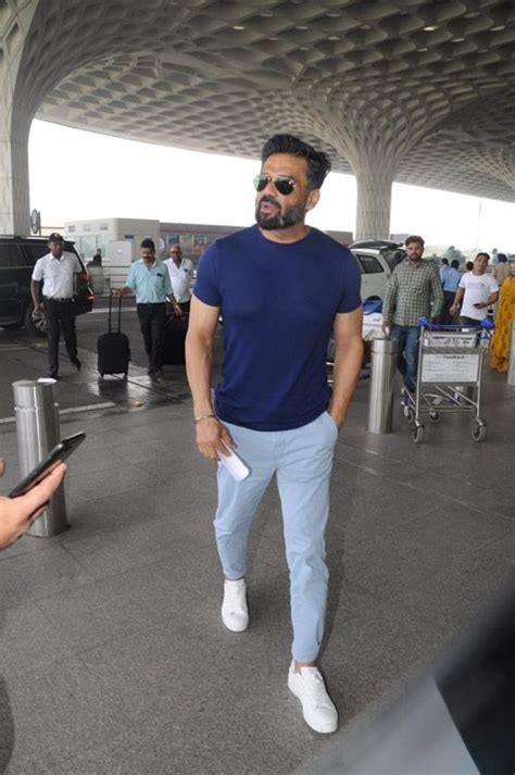 At 57, Suniel Shetty Is Giving Youngsters A Run For Their Money With ...