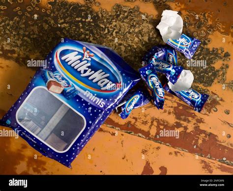 Milky Way (chocolate bar Stock Photo - Alamy