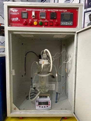 Photochemical Reactors - Photocatalytic Reactor System Trader ...