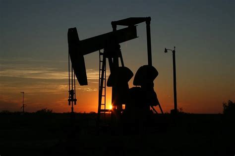 美原油收复价格战以来所有跌幅，油价大涨原因何在？加油要贵了？_石油