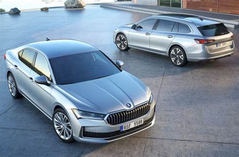 Skoda's fourth-generation flagship returns in liftback sedan and estate ...