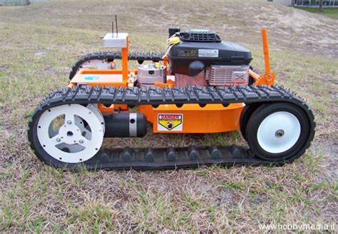 Il tagliaerbe radiocomandato della Evatech: finalmente il  