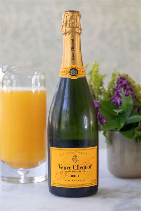 Prosecco Mimosa Recipe - Sugar and Charm