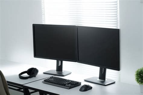 Image result for How to Move Apps Between Monitors