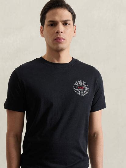 Shop GANT Men Black Solid T-Shirt Online