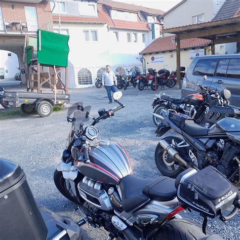 HOTEL DREI ROSEN (Leinefelde) - Inn Reviews, Photos, Rate Comparison ...