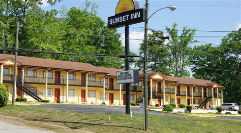 SUNSET INN (Thomasville) - Motel Reviews & Photos - Tripadvisor