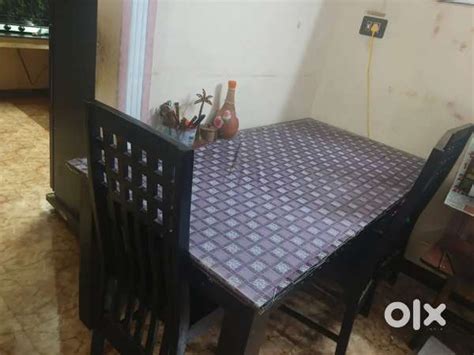 6-Seater Dining Table - Excellent Condition - Wood - 6x3 ft - Sofa ...