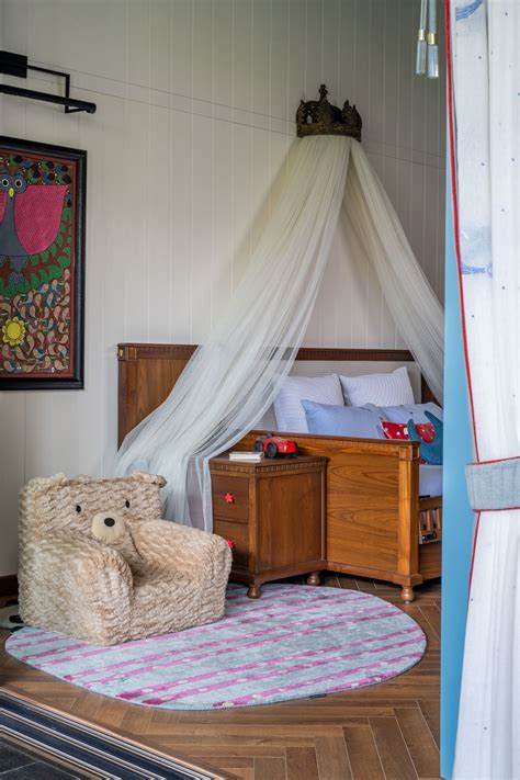 Maximalist City: Inside a screenwriter-producer duo’s 7,500-square-foot ...