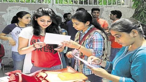 Railway Releases Open Recruitment Notification For Girls & Boys, Submit ...