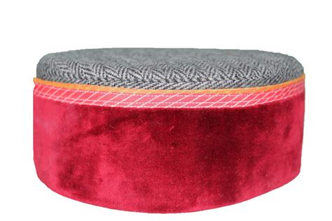 Buy Unisex Woollen Traditional Pahari Himalayan Kraft Himachal Cap (Red ...